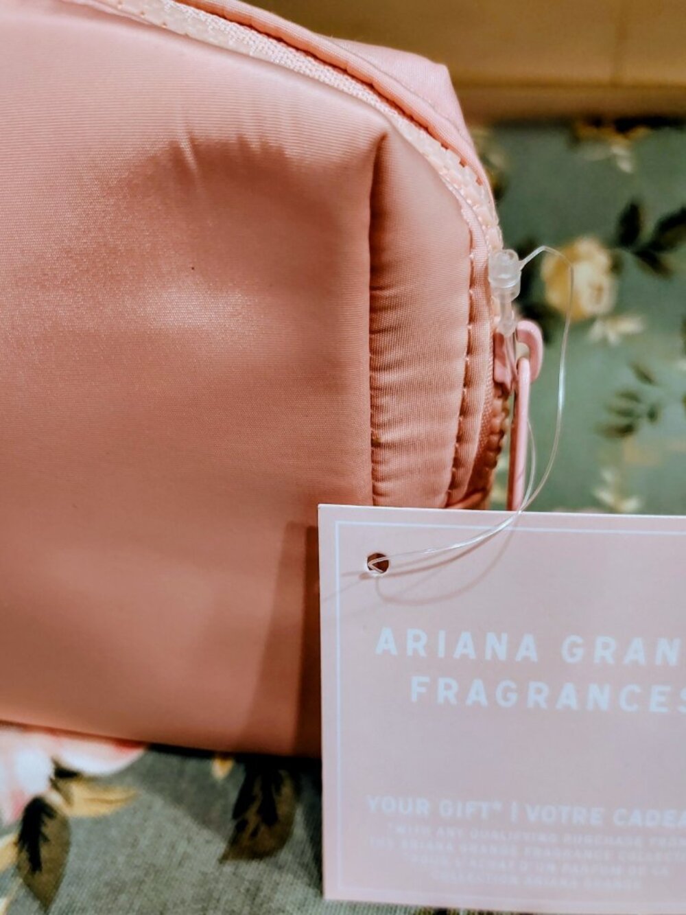 Ariana Grande Pink fragrance cosmetic bag Pouch NWT